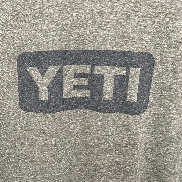 YETI PREMIUM LOGO BADGE
SHORT SLEEVE T-SHIRT Men's Medium - Picture 2 of 5